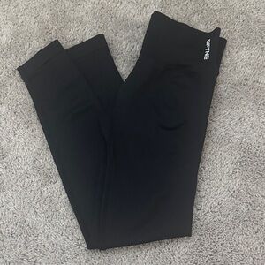 DFYNE impact leggings